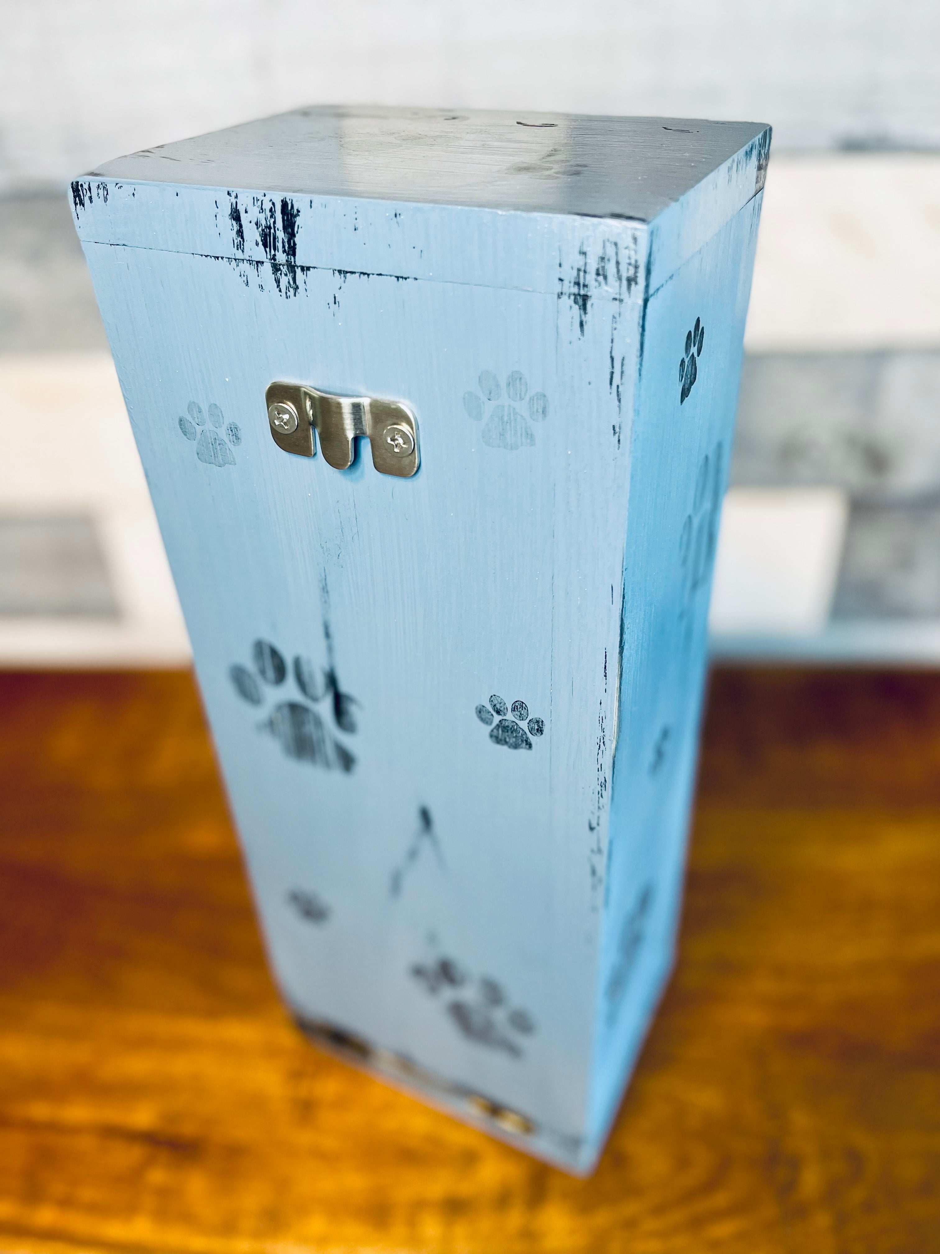 Dog Poop Receptacle (Gray and Black)